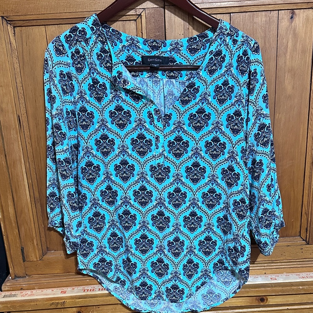 Karen Kane Teal and Black Patterned Blouse